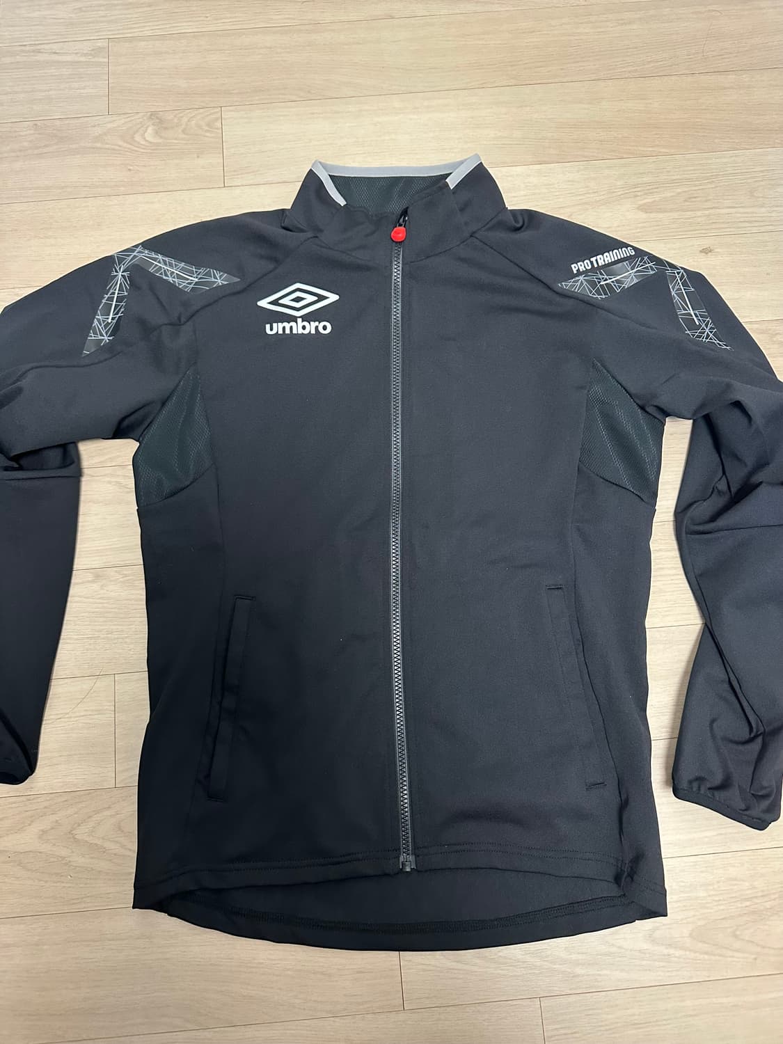 엄브로 져지 상품이미지1