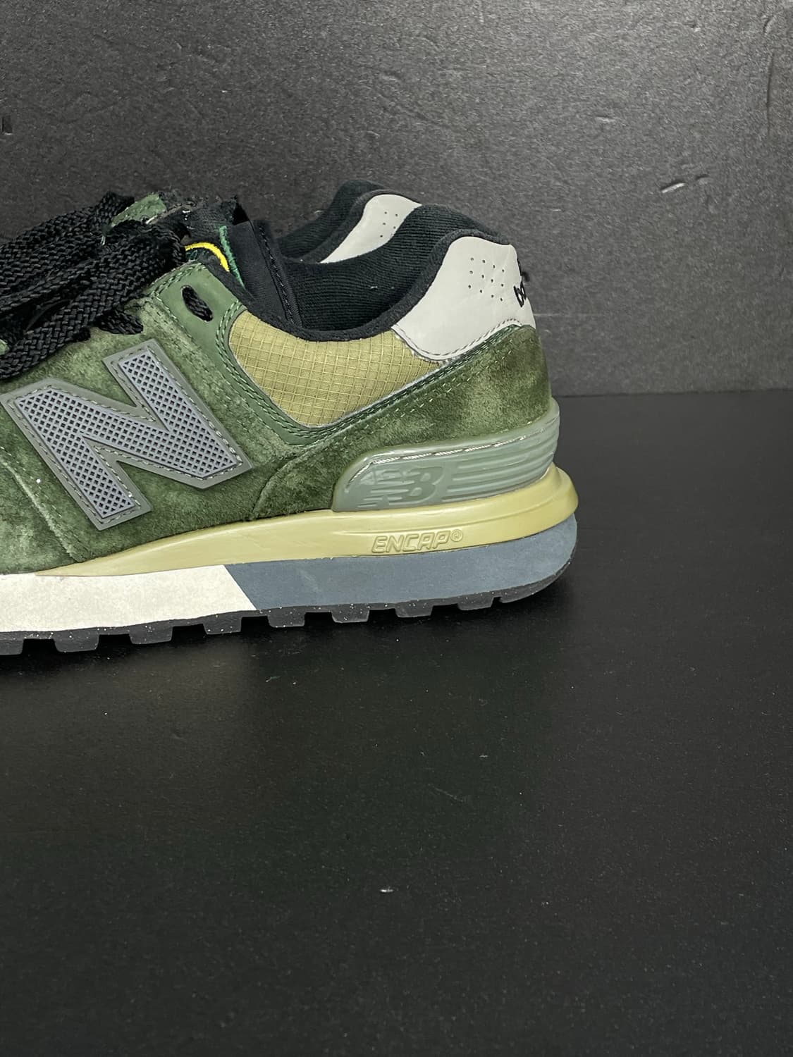 [255] 뉴발란스 X 스톤아일랜드 574 레거시 스니커즈 상품이미지4