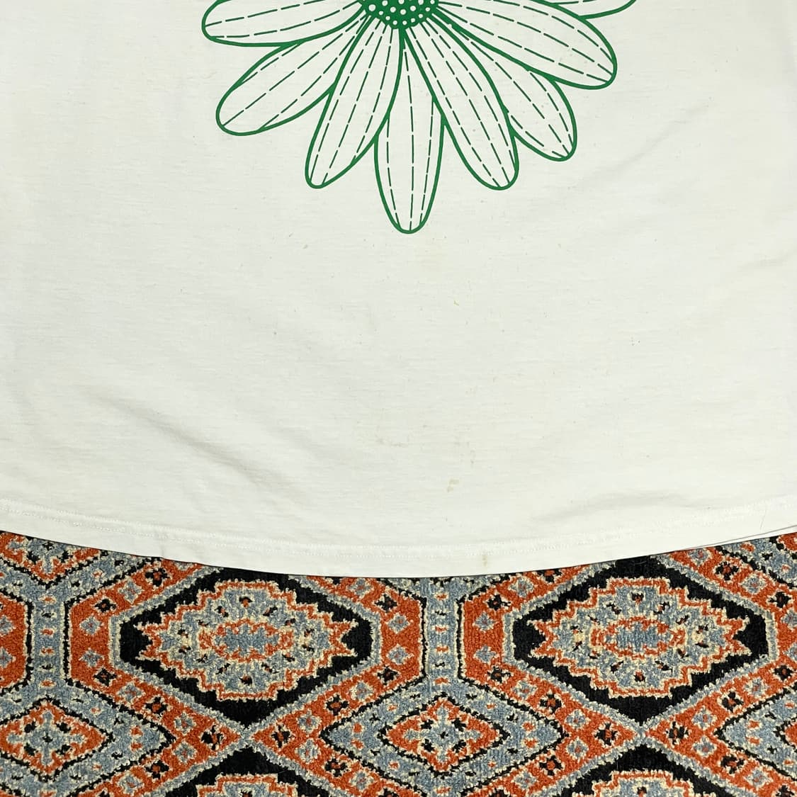  마르디메크레디 스펠로고 화이트 반팔티셔츠 여성L 상품이미지3