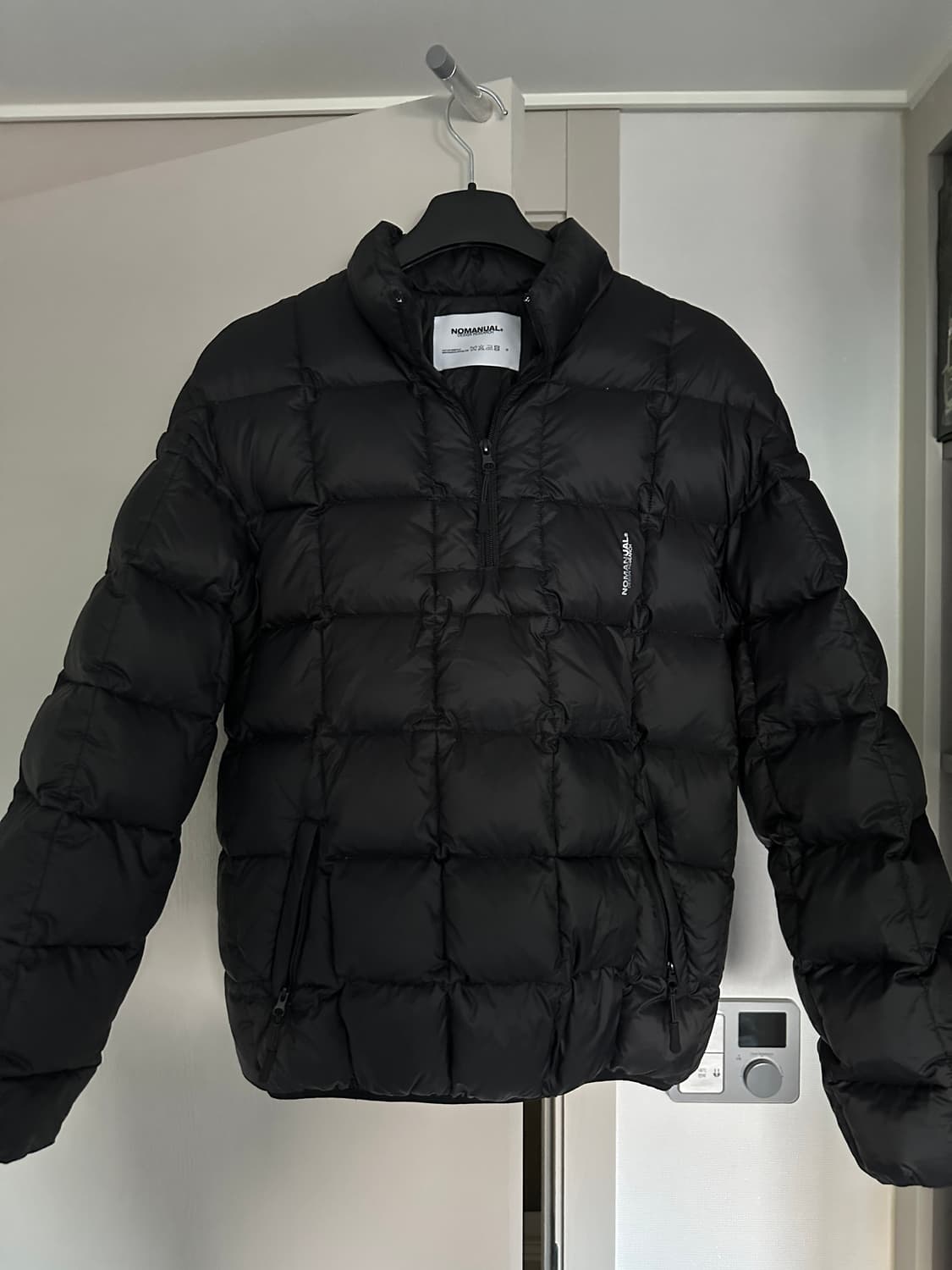 노메뉴얼 SQR PADDED HALF ZIP-UP 반집업 아노락 패딩 상품이미지3