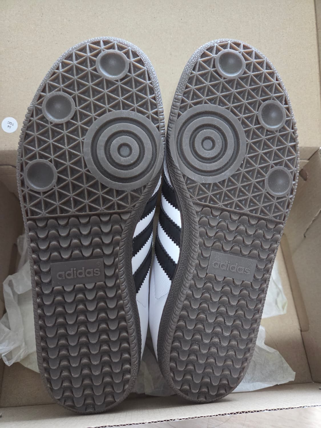 삼바OG
흰검
230 상품이미지2