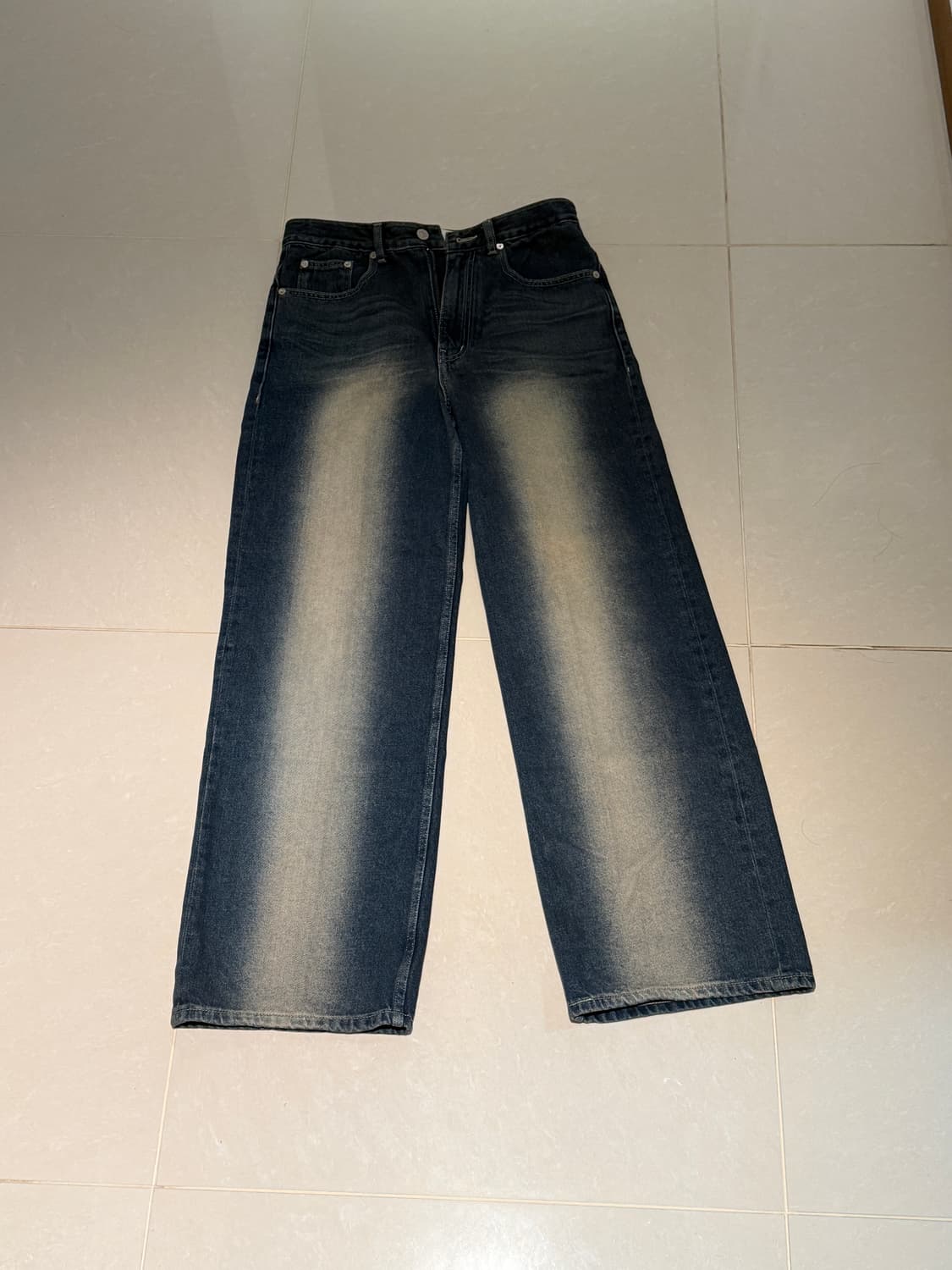 새터 (SATUR) 브루클린 뉴트로 와이드 워시드 데님팬츠 상품이미지6