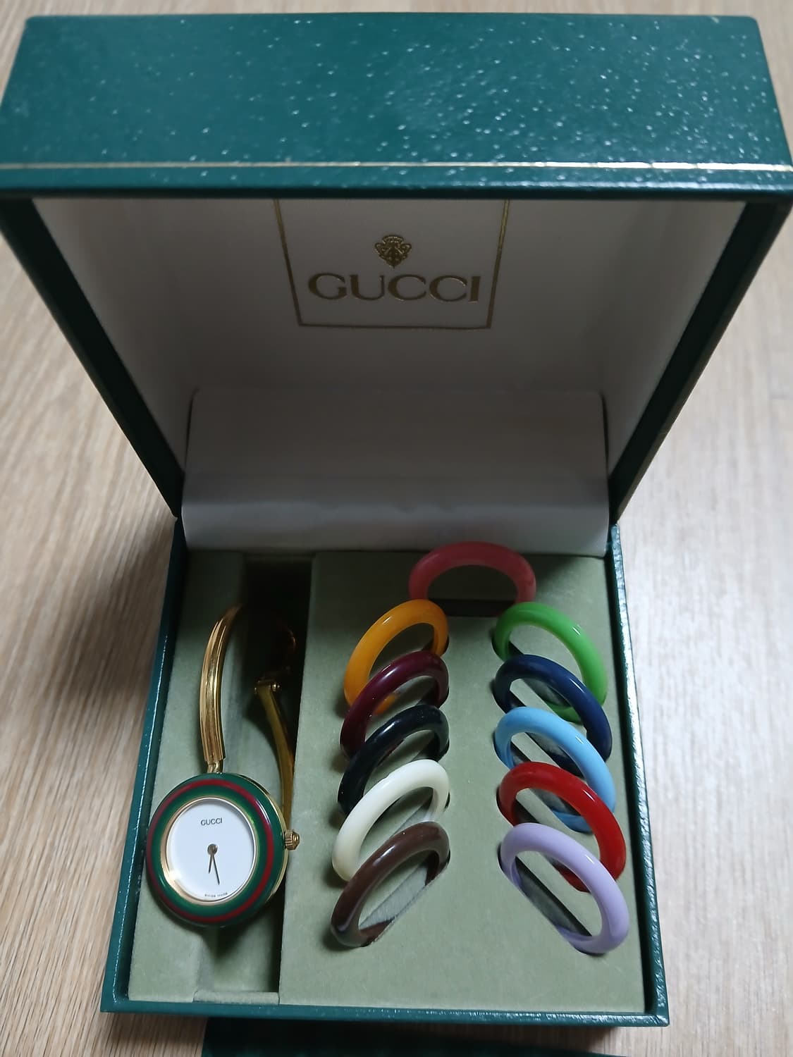 정품)구찌 베젤링 시계 풀세트 상품이미지3