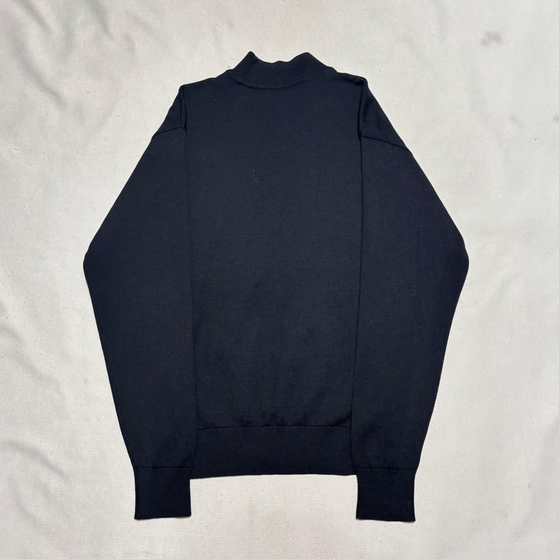 95 입생로랑 블랙 울 반폴라 니트 상품이미지3