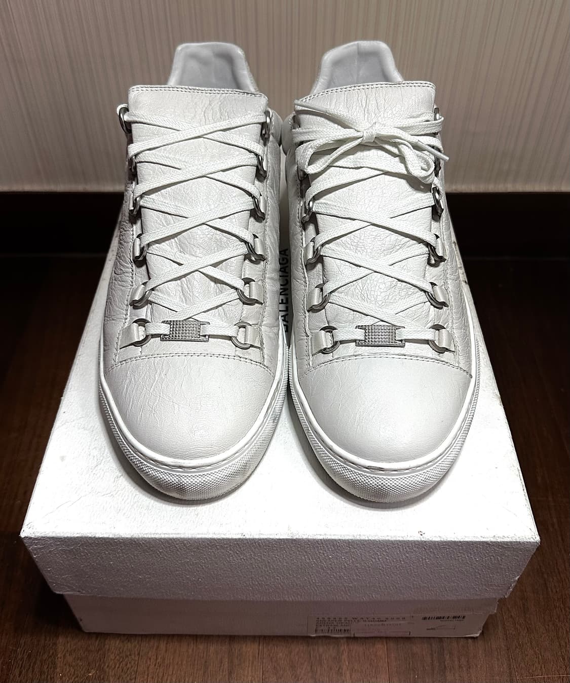 43) 발렌시아가 아레나 화이트 스니커즈 Balenciaga Arena 상품이미지1