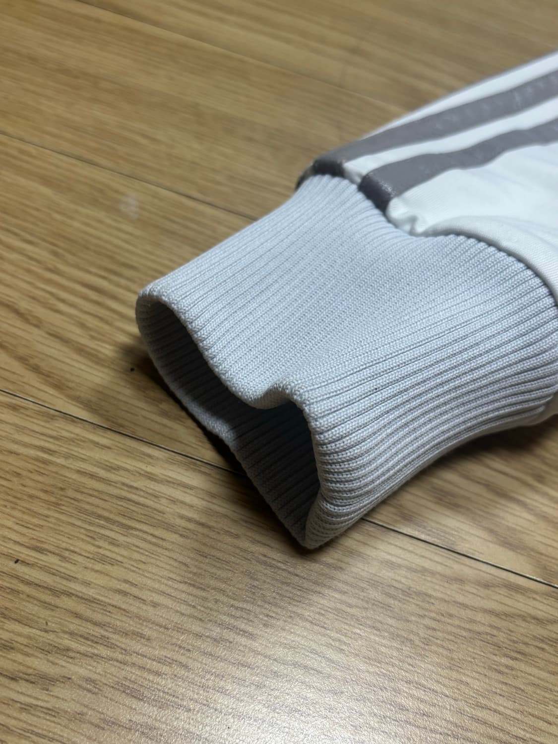 아디다스 점퍼 화이트 105 사이즈 상품이미지5