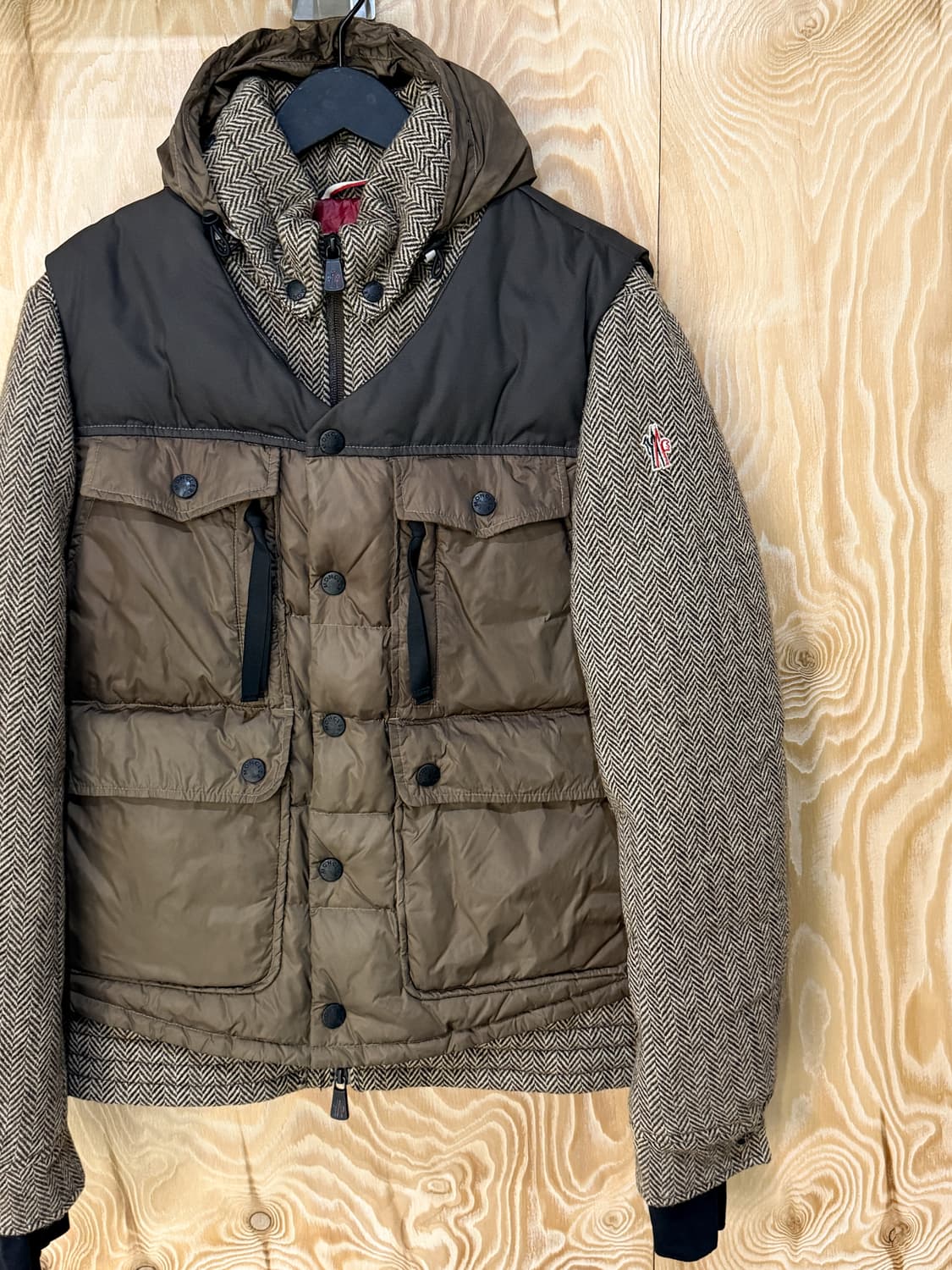 몽클레르 그레노블 패스터즈 패디드 자켓 상품이미지4