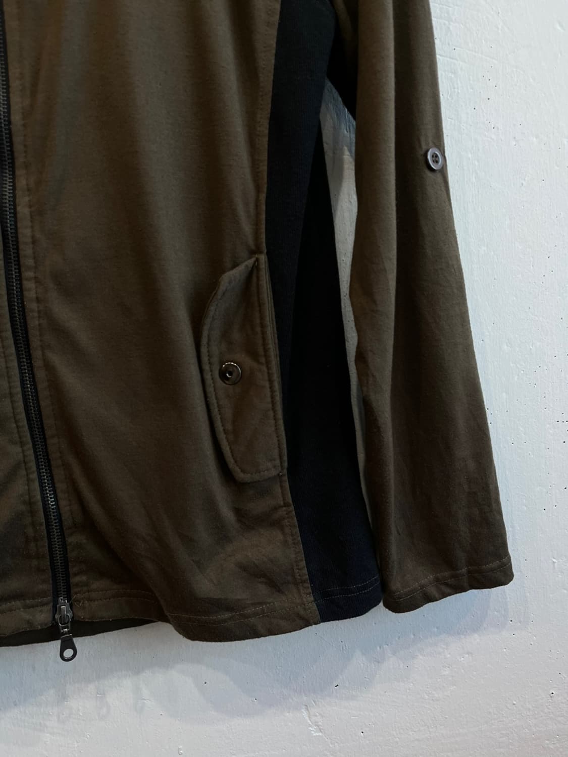 In the attic 하이넥 집업 자켓 상품이미지5