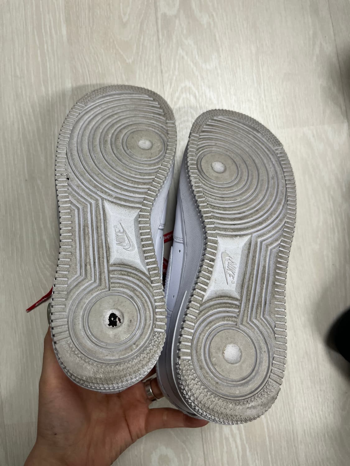 나이키 에어포스 1 로우 SP 슈프림 화이트250 상품이미지9