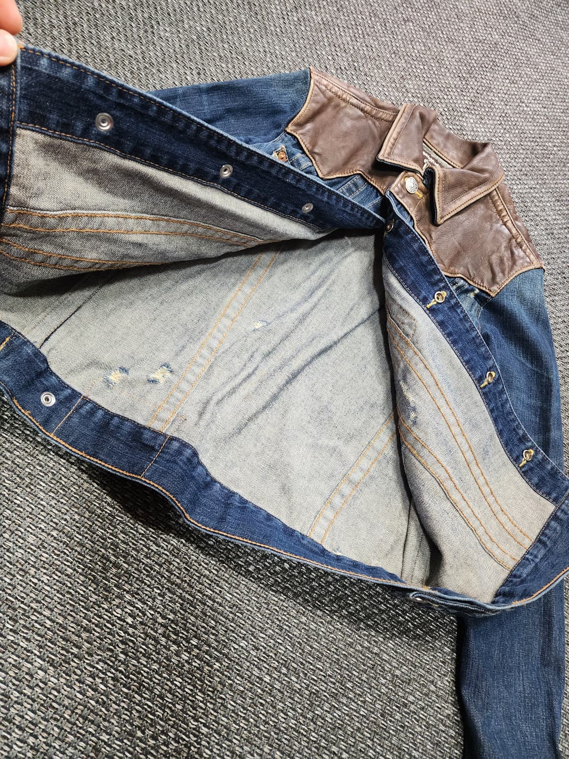 트루릴리젼 가죽 데님 자켓 청자켓 M사이즈 상품이미지3