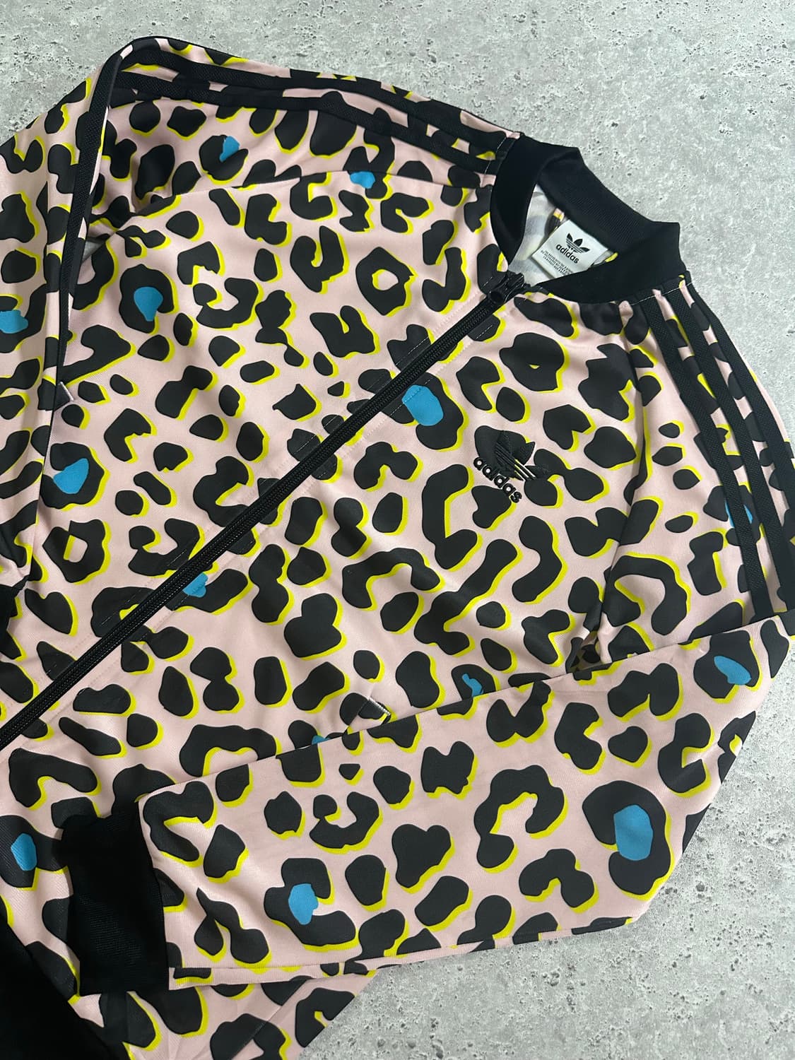 10s adidas 아카이브 핑크 레오파드 트랙탑 상품이미지1