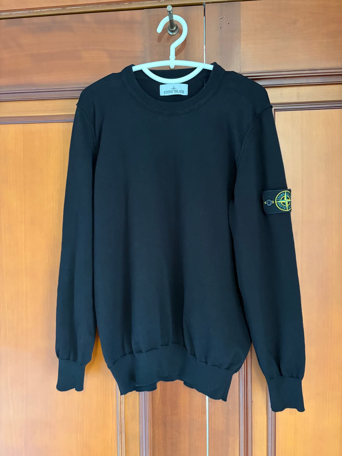 스톤아일랜드 블랙 니트 상품이미지1