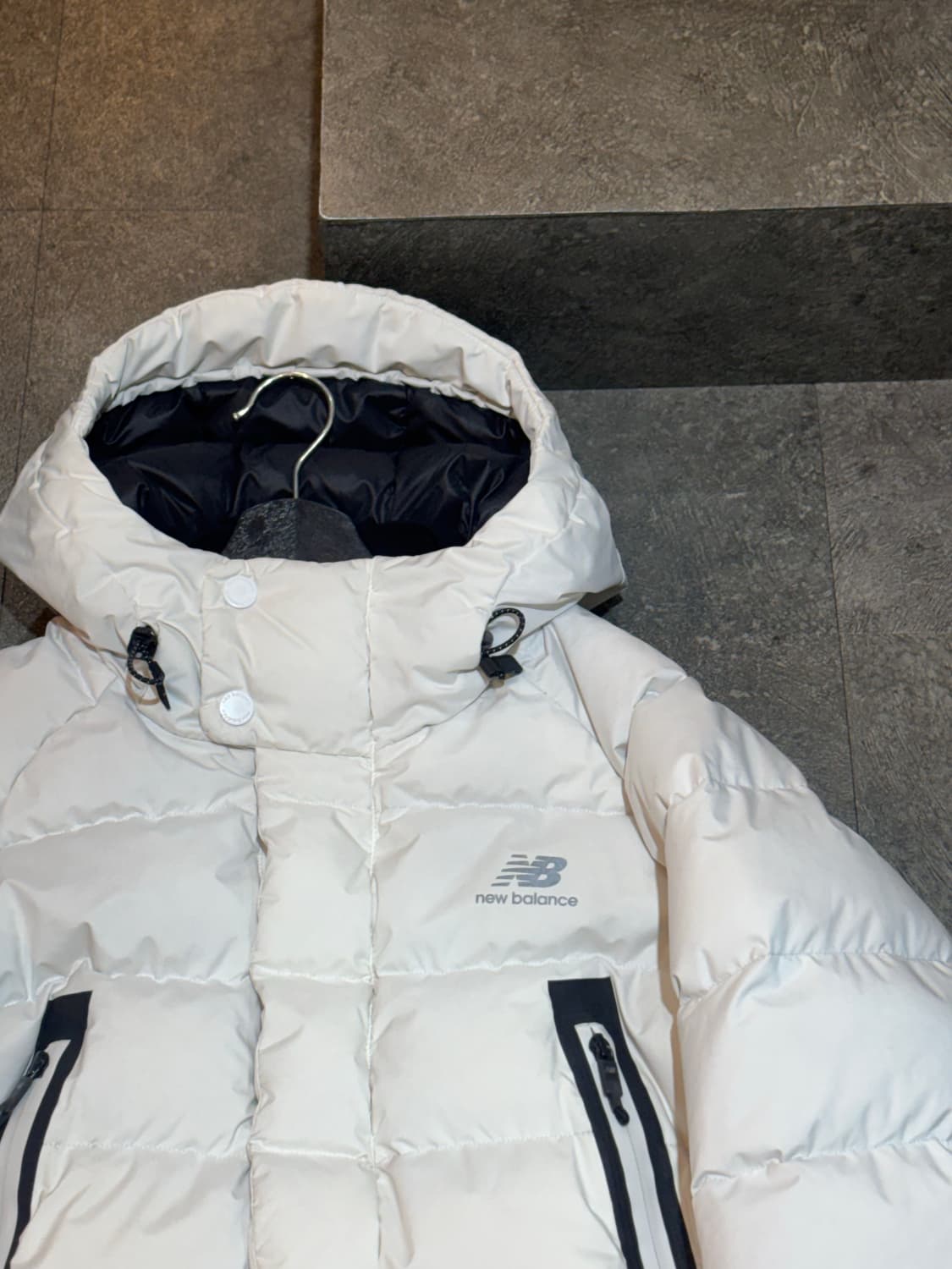 뉴발란스 구스다운 롱패딩 S사이즈 상품이미지4