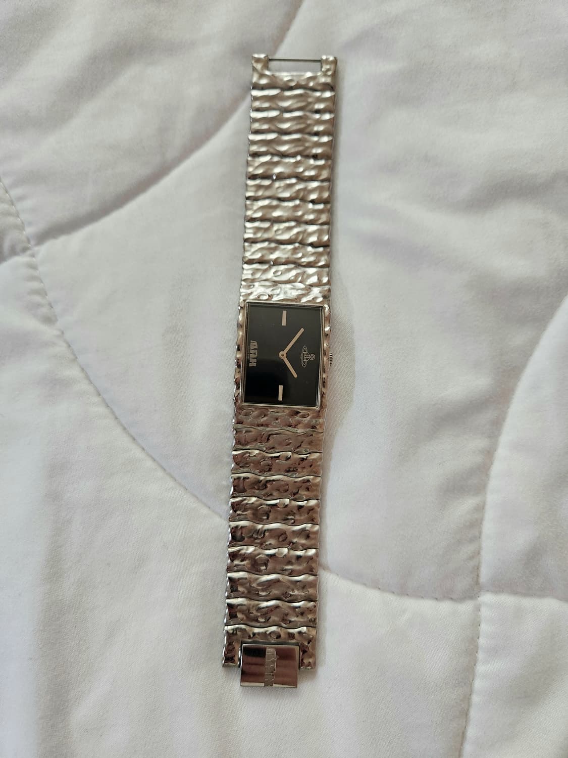 비비안웨스트우드 스톤헨지 시계 상품이미지3