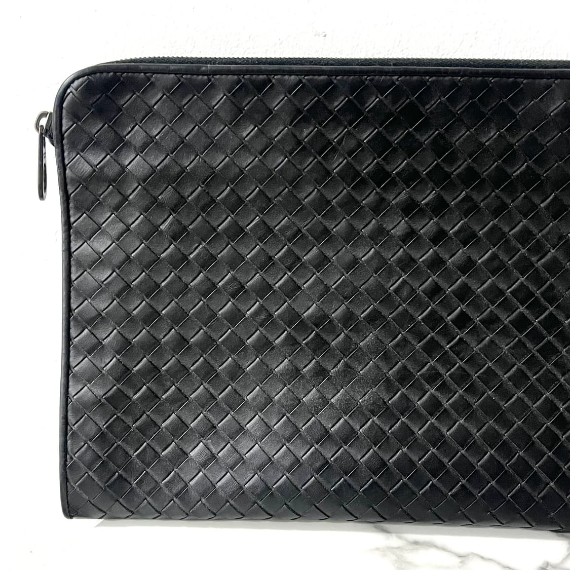 보테가베네타 지퍼 클러치 백 블랙 상품이미지2