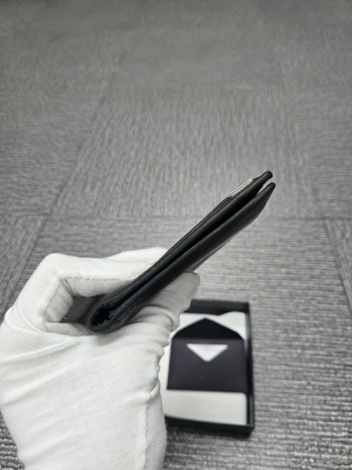 [특가][정품]프라다 사피아노 반지갑 상품이미지4