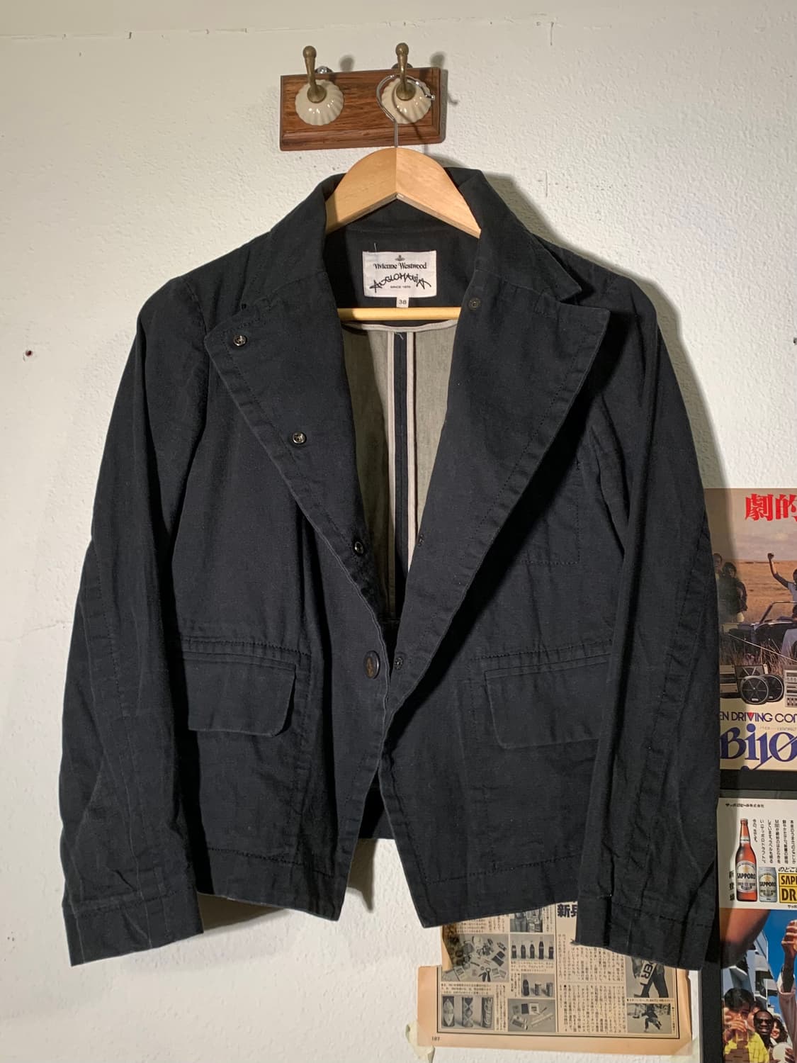 비비안웨스트우드 앵글로마니아 사선버튼 백 셔링 아티잔 테일러드자켓 상품이미지2