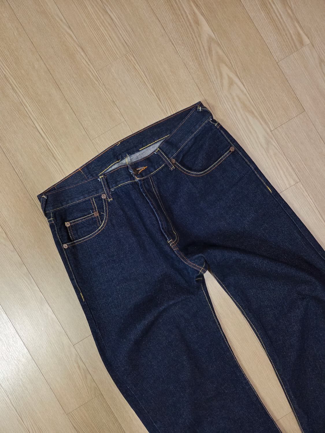 에비수 코이피쉬 자수 레귤러 핏 데님 팬츠 상품이미지4