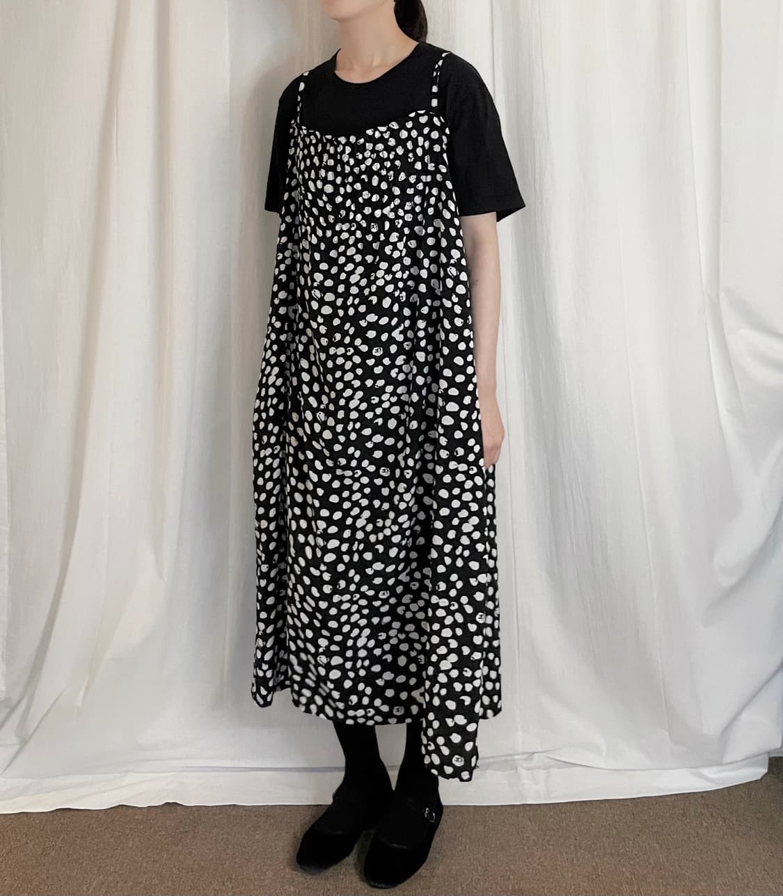 Abstract Dot Shirring Long Dress - Black 상품이미지1