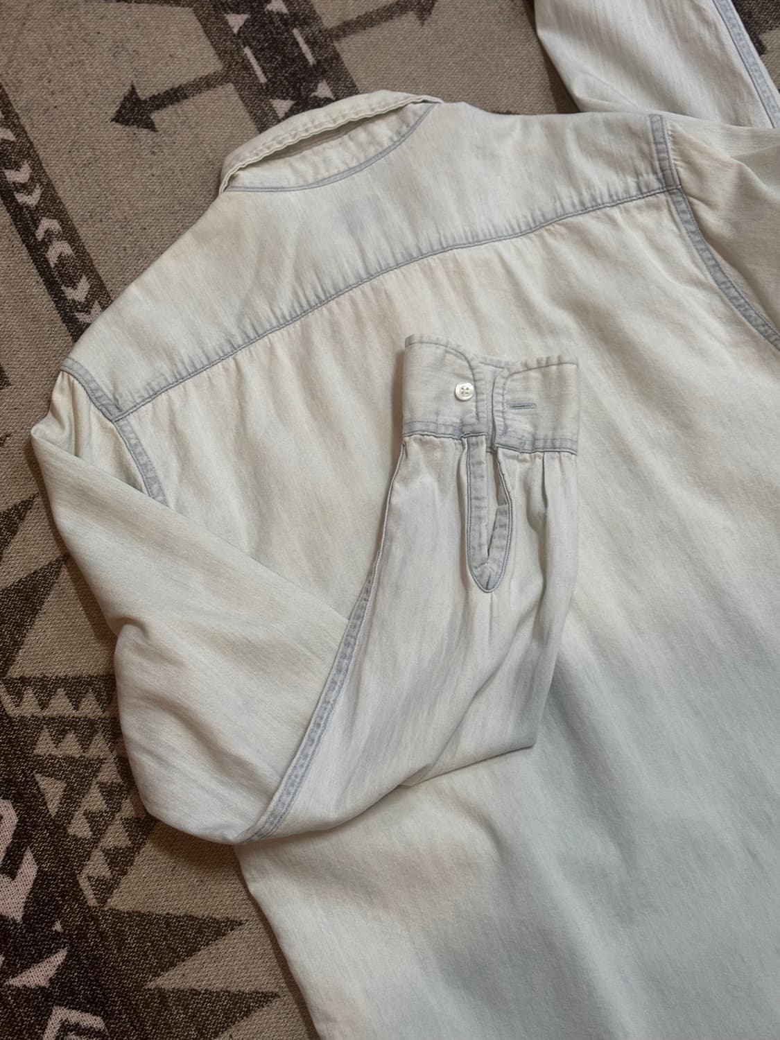 Levi’s 라이트 데님 셔츠 상품이미지7