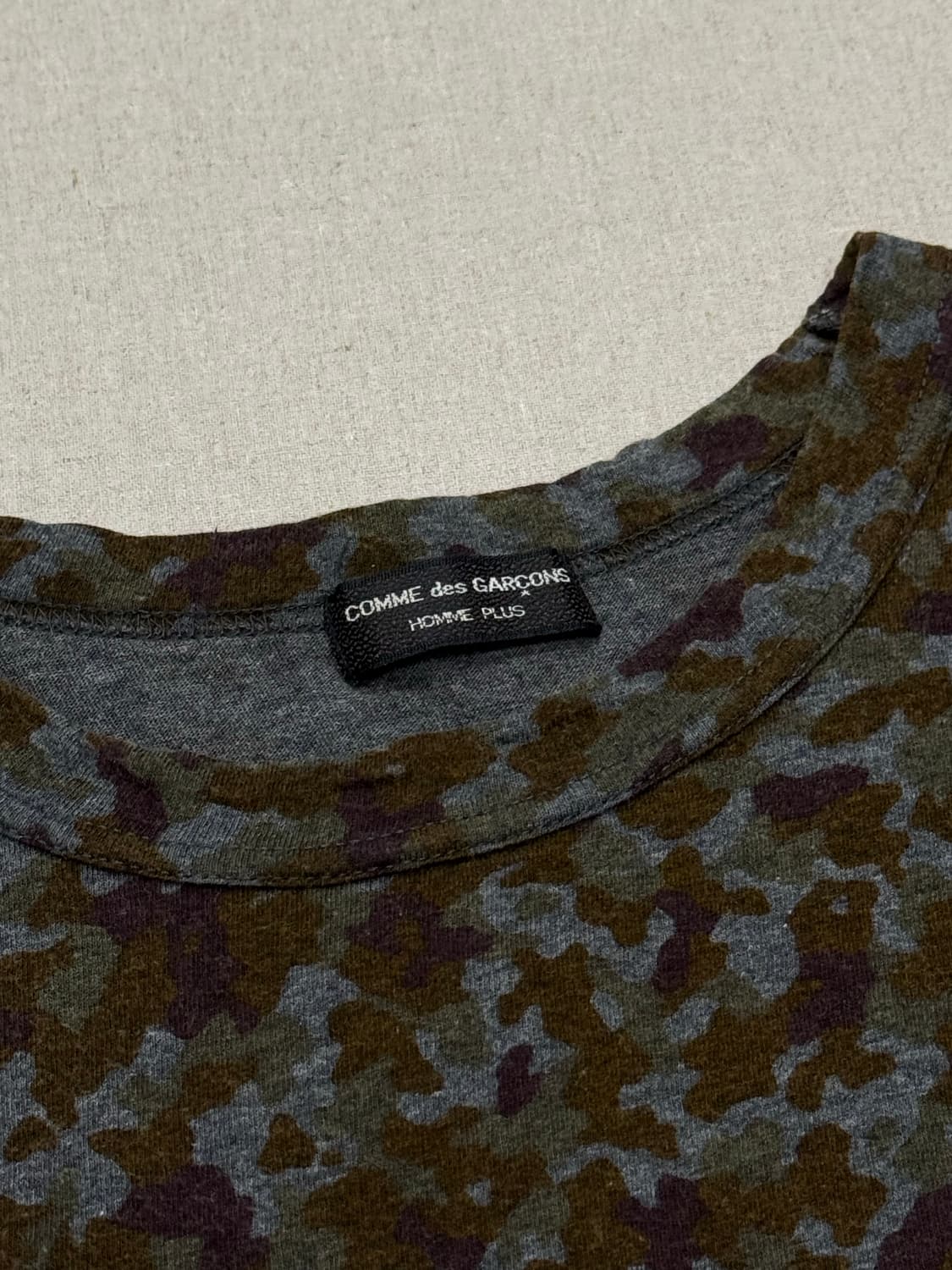 꼼데가르송 옴므 플러스 97ss 그레이 카모 티셔츠 상품이미지6