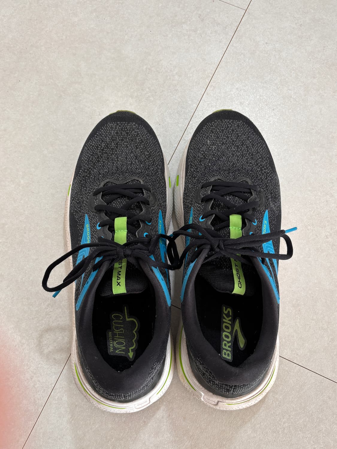 브룩스 고스트 맥스 러닝화 290 / 실사용자용 특가 상품이미지2