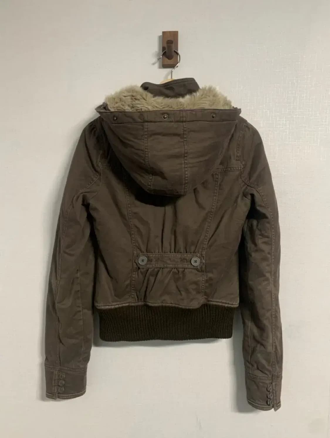 00s 아베크롬비 여성 빈티지 울프조 퍼 후드 자켓 상품이미지2
