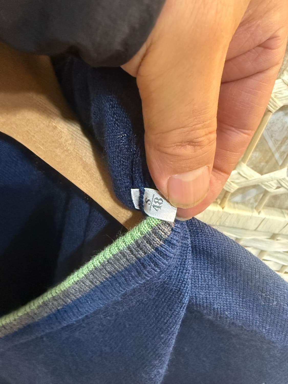 48/100 정품 에네메르질도제냐 니트 팝니다 상품이미지3