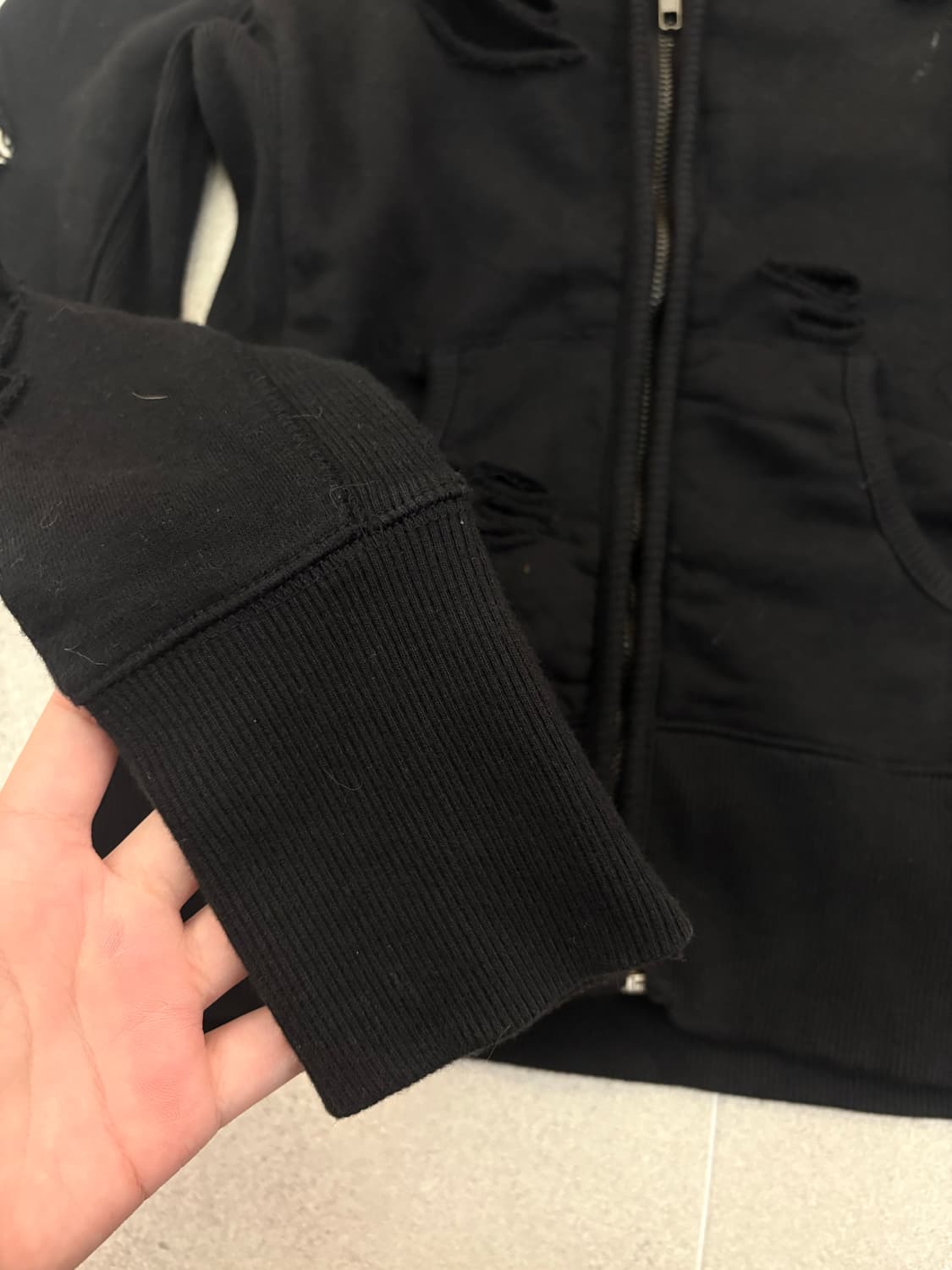 데미지 포켓 후드집업 상품이미지5