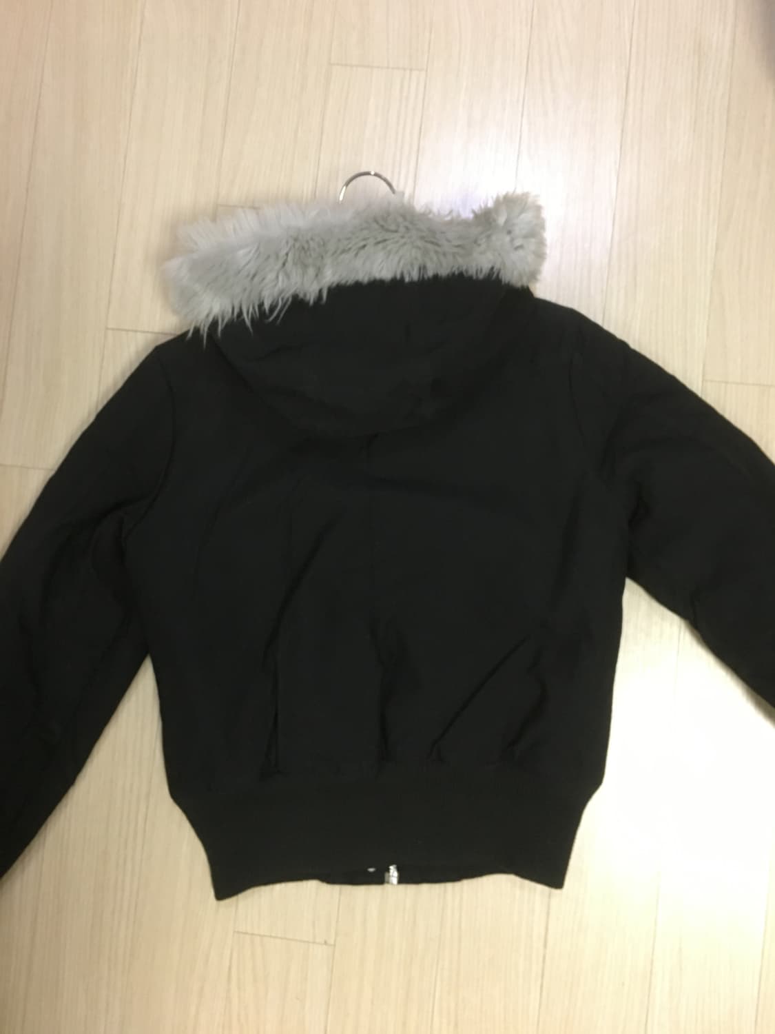 아디다스 퍼 후드 점퍼 상품이미지2