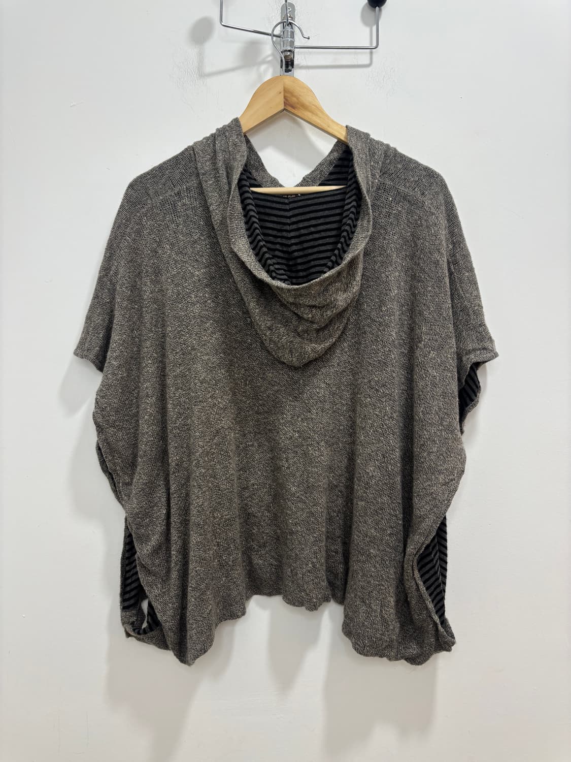 니트 스트라이프 리버시블 후드 케이프 망토 상품이미지8