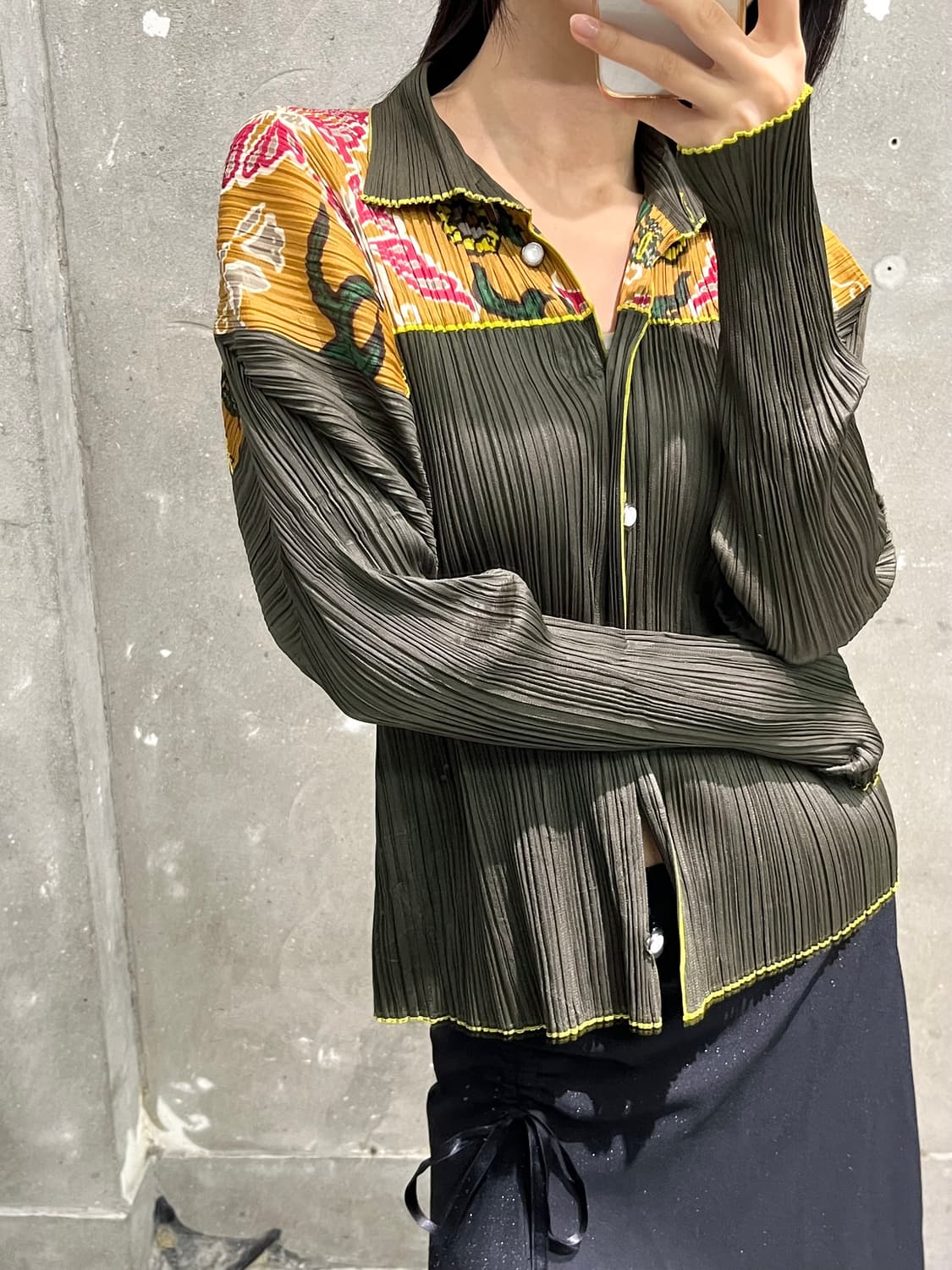 Pleats Please 플리츠플리즈 카키 프린팅 가디건 상품이미지1