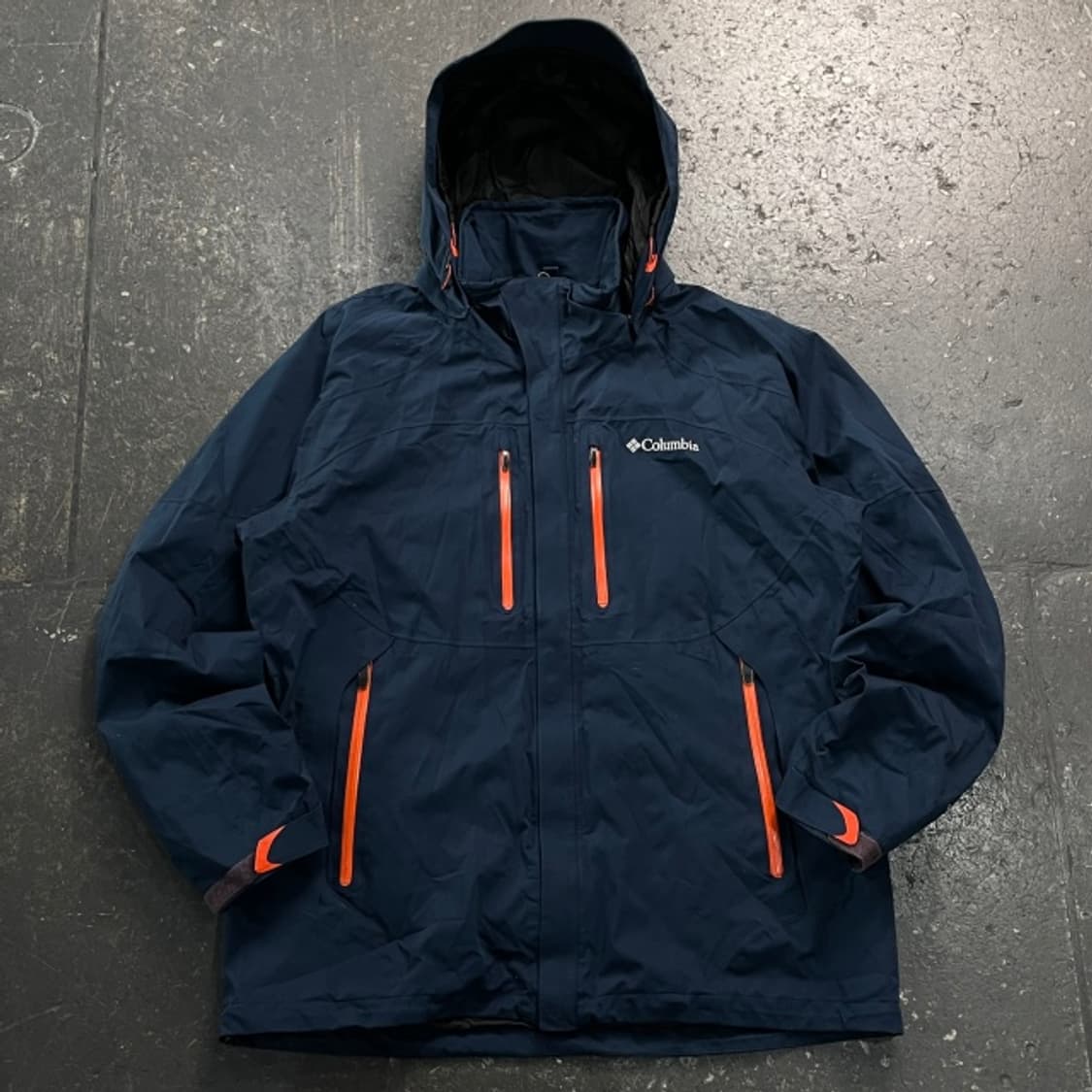 105 컬럼비아 바람막이  상품이미지1