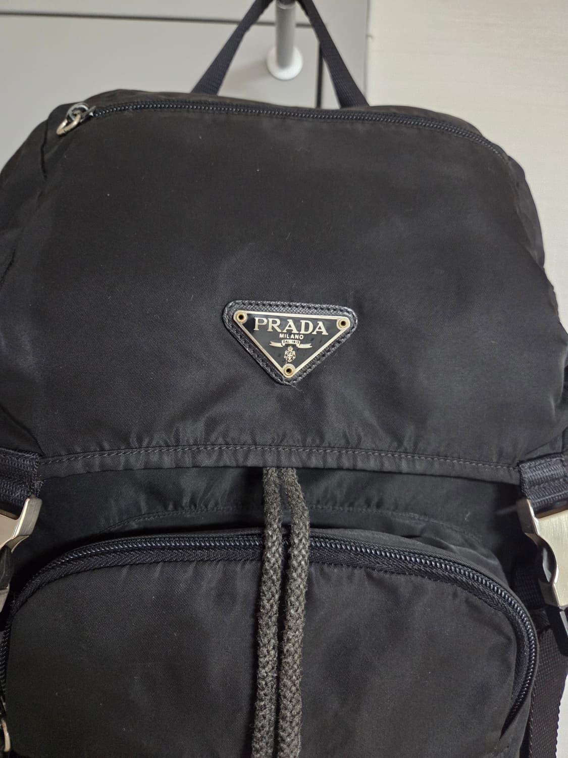 프라다 블랙 백팩 상품이미지2