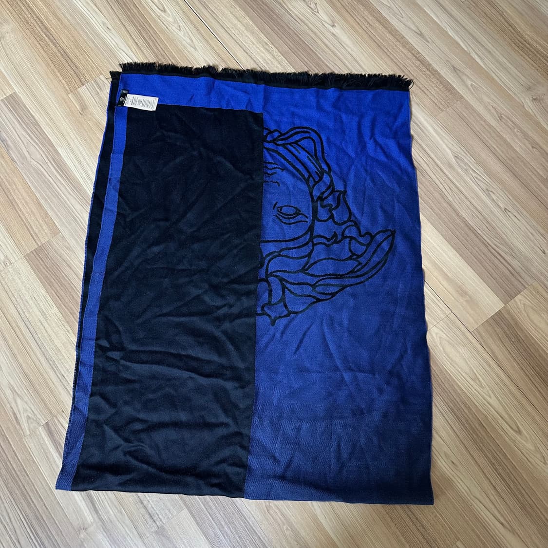 베르사체 울 머플러 상품이미지6