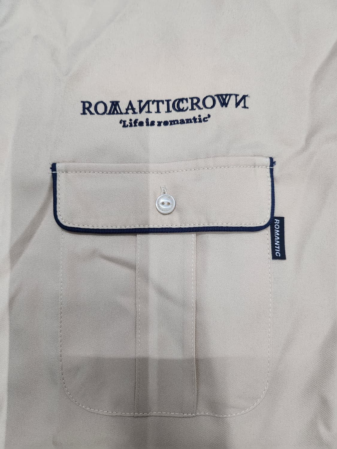 로맨틱크라운 라운드 파이핑 셔츠 베이지 M (크게나옴) 상품이미지4