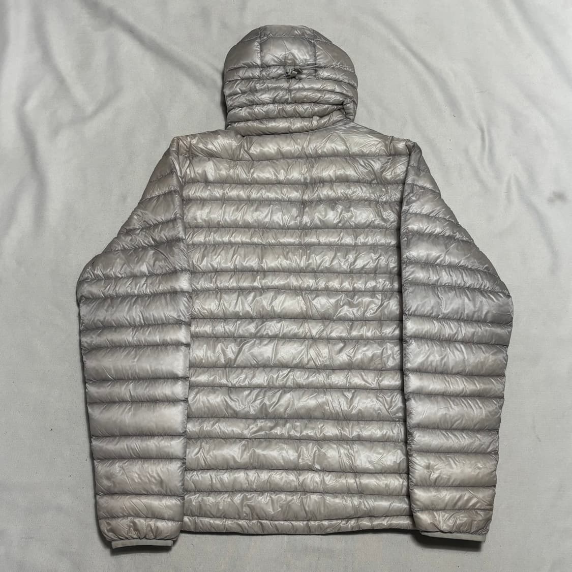 L 파타고니아 울트라라이트 다운 패딩 상품이미지3