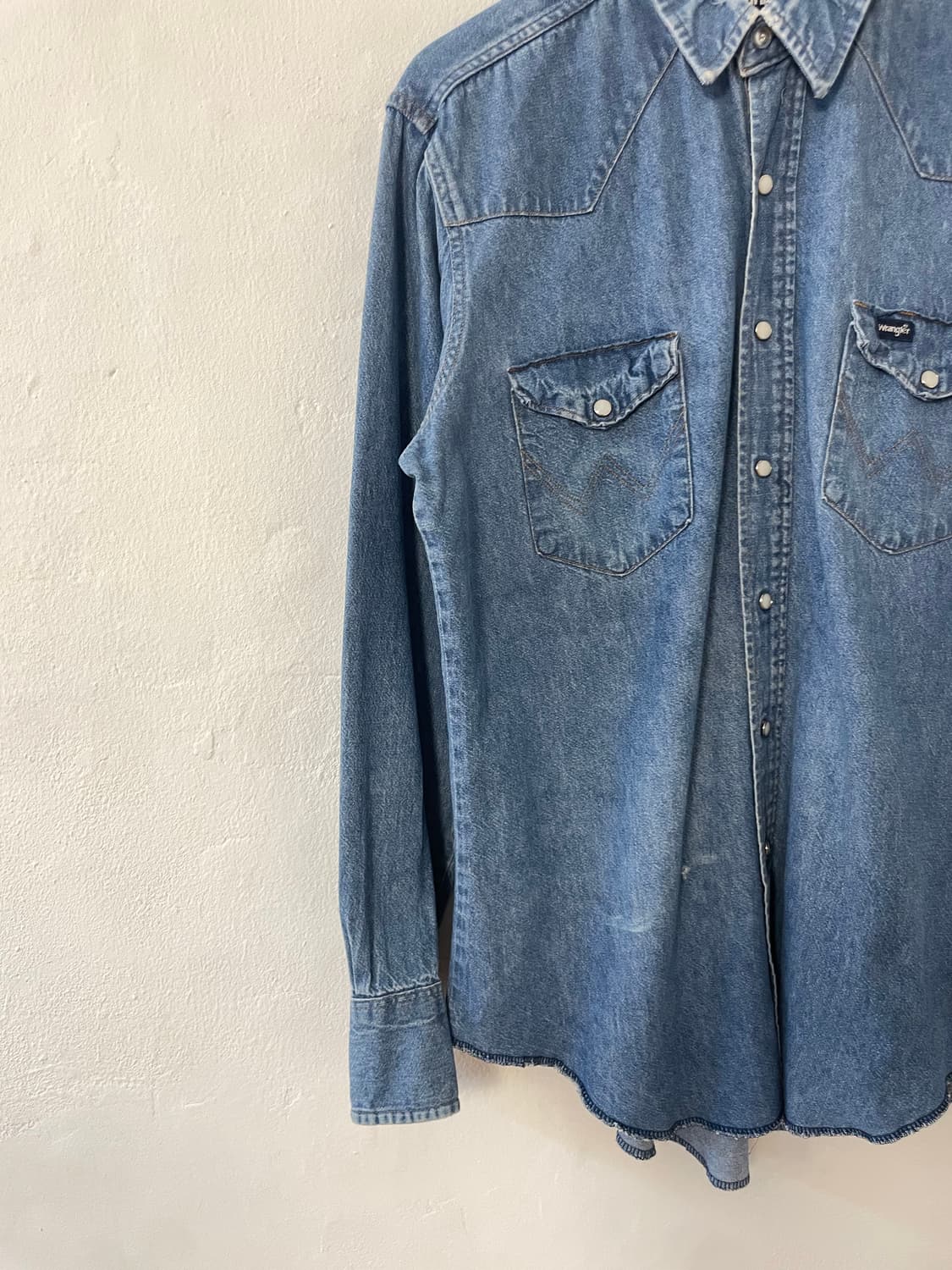 랭글러 데님 셔츠  상품이미지2