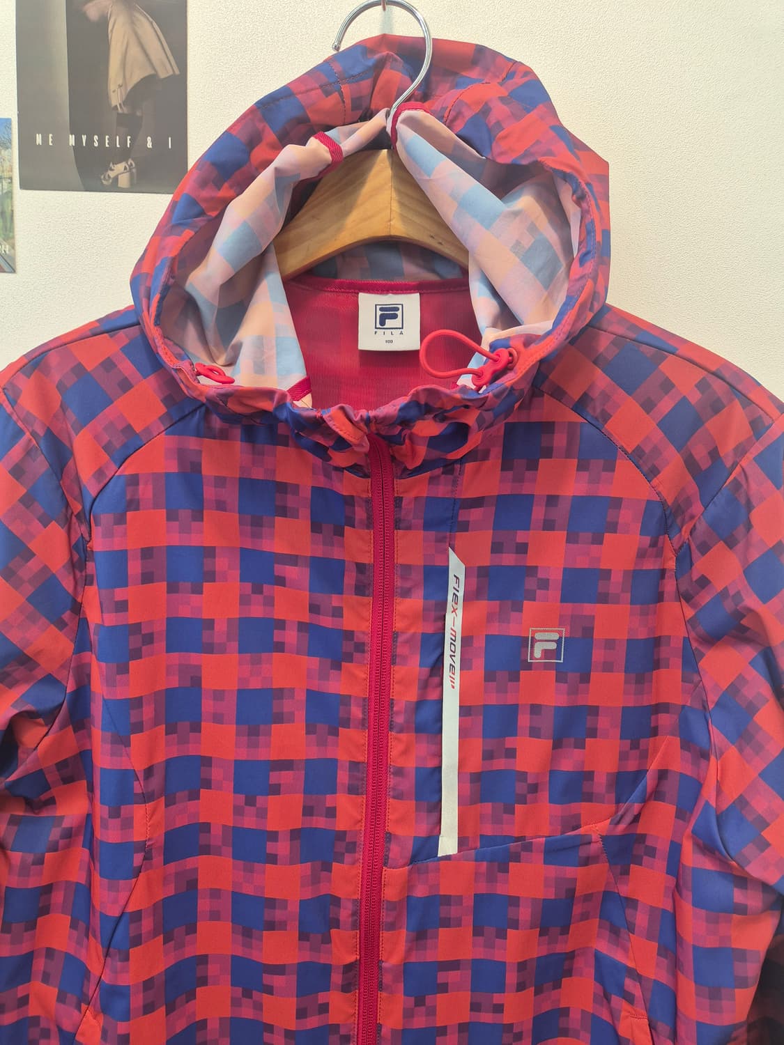FILA의 체크 패턴 바람막이  100
 상품이미지2