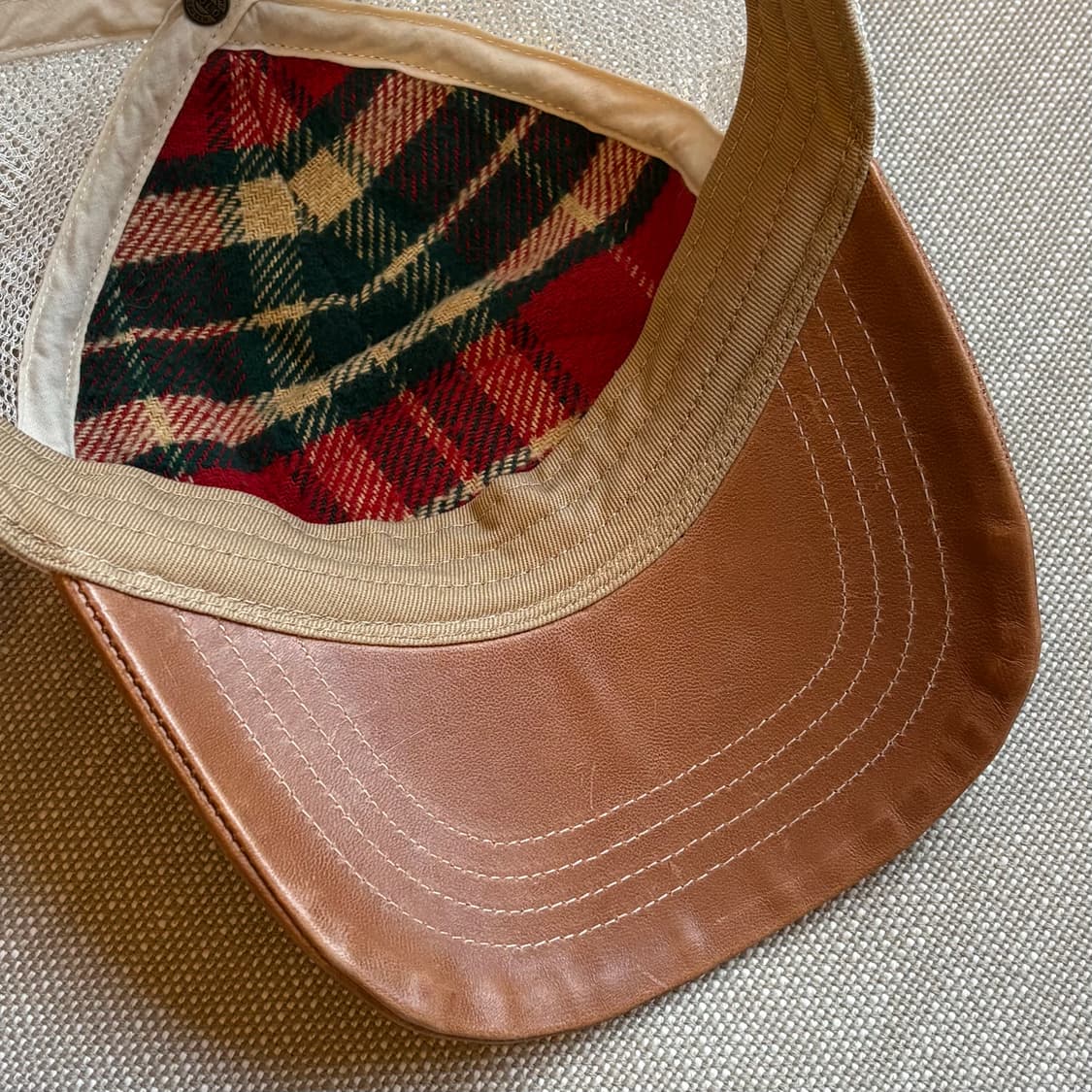 폴로 랄프로렌 레더 빌 플래드 트러커 캡 상품이미지6