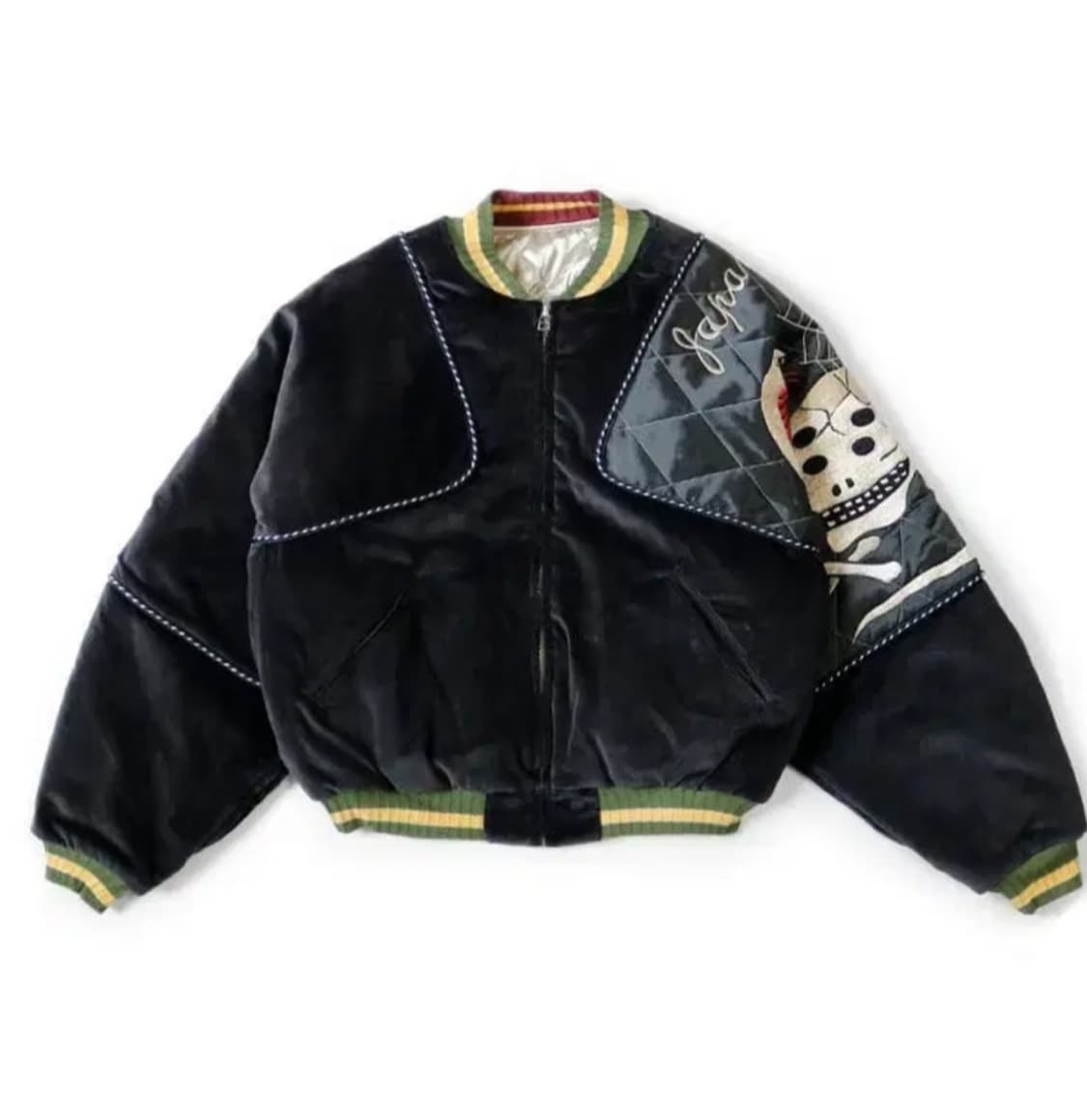 [4] 캐피탈 샴 필로우 봄버 스컬 스네이크 초판 상품이미지1