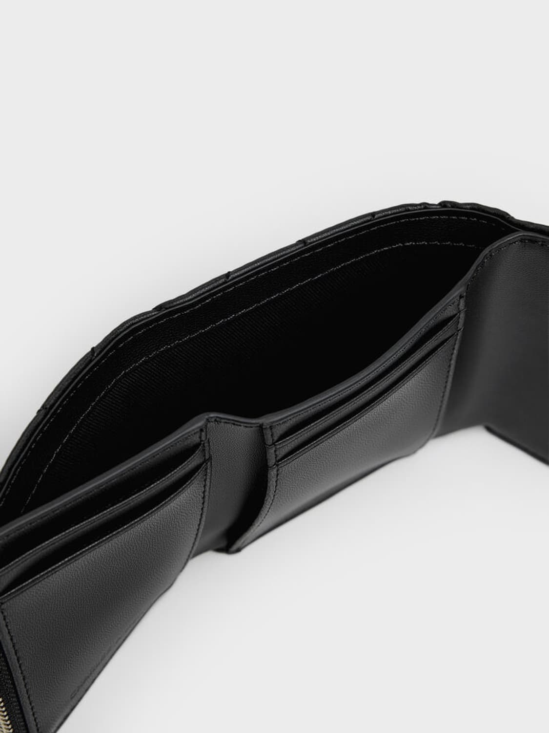 [새상품] 찰스앤키스 아리에티 퀄티드 보우 하트 참 지갑 상품이미지3