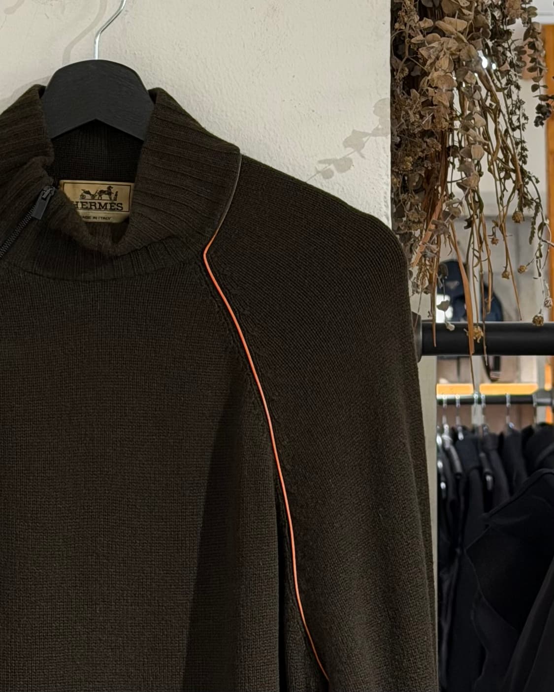 에르메스 카키 지퍼 하이넥 니트 상품이미지3
