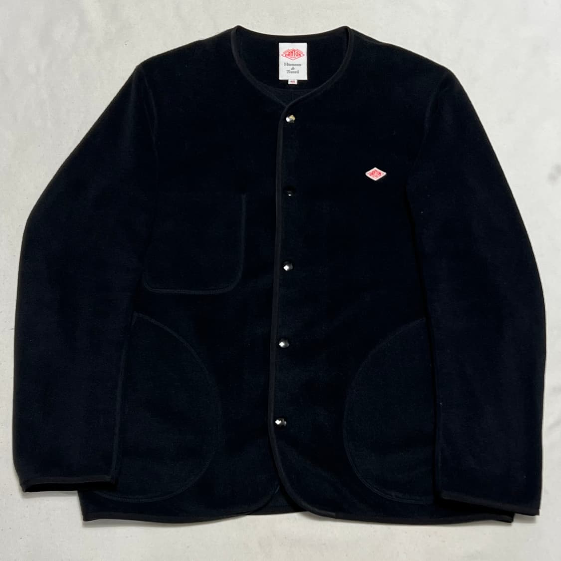 44 단톤 칼라리스 노카라 블랙 플리스 상품이미지2