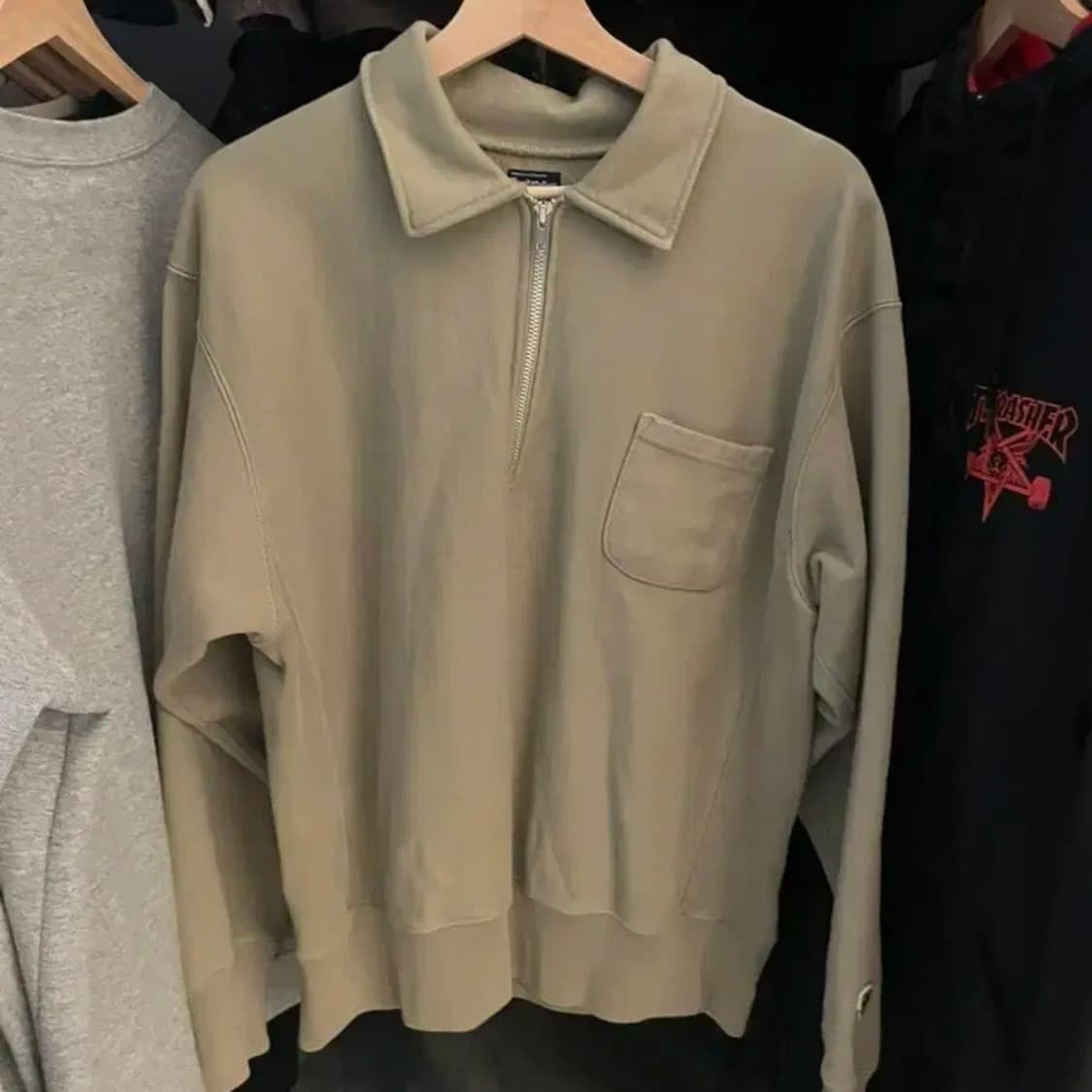 해리티지플로스 맨투맨 상품이미지1