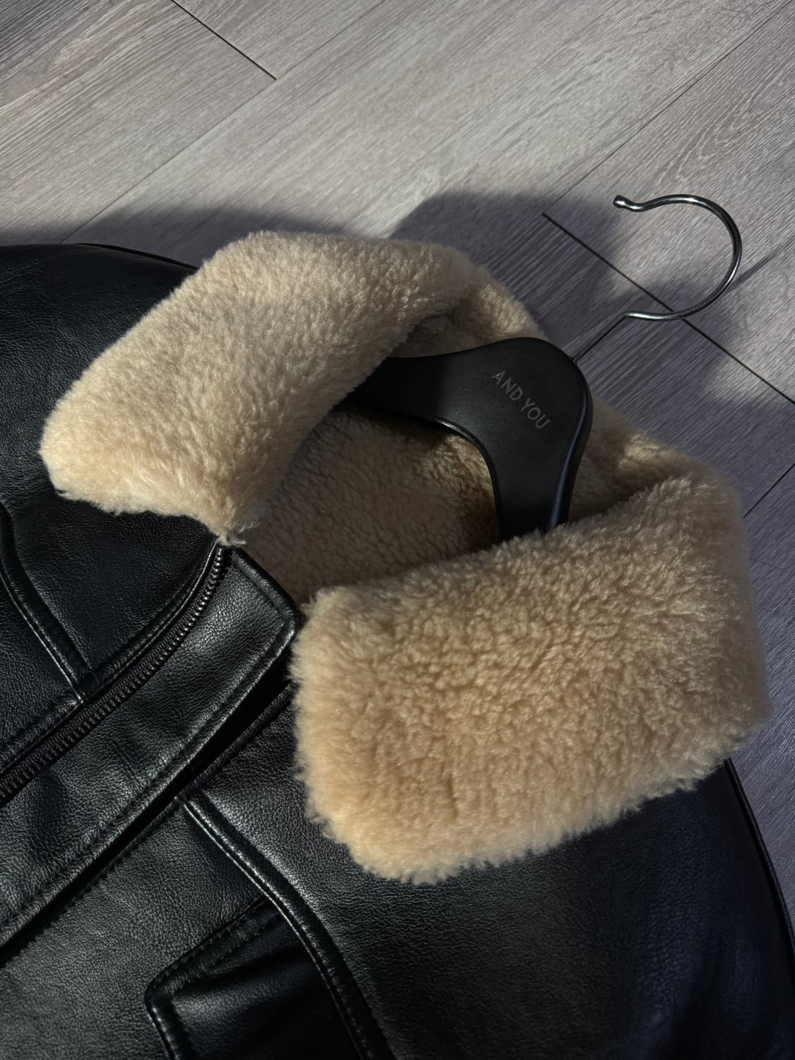 앤유 퍼카라 무스탕 상품이미지3