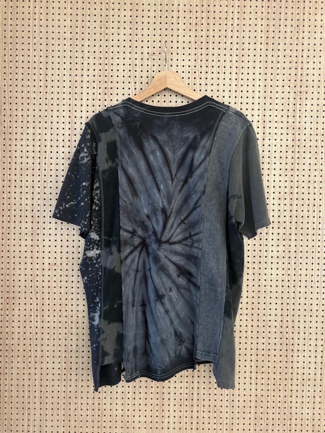 니들스 티셔츠 상품이미지2