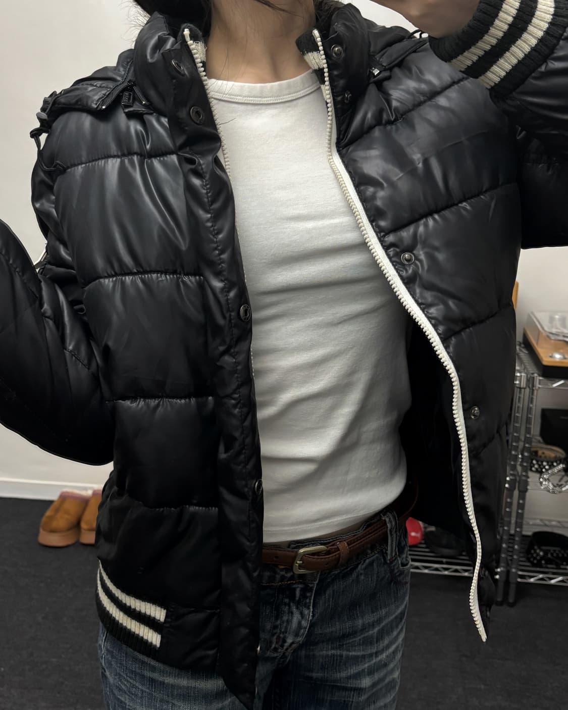 올드 빈티지 유광 패딩 점퍼 블랙 상품이미지2