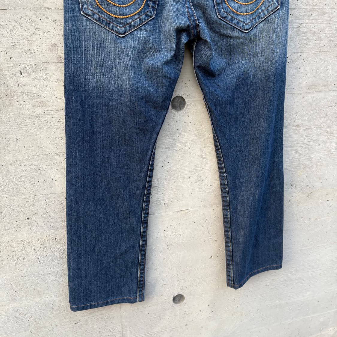 트루릴리전 실버 피라미드 스터드 데코 리키 스트레이트 레그 워시 진 상품이미지7