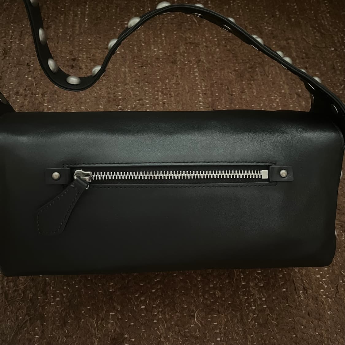 오픈와이와이 스터드 더플백 상품이미지8